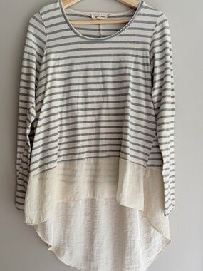 Striped High-Low Tunic - Cream & Light Gray - Lili’s Closet